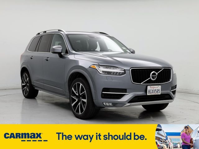 2019 Volvo XC90 Momentum