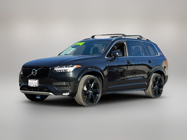 2019 Volvo XC90 Momentum