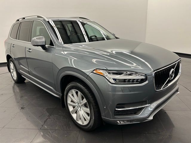 2019 Volvo XC90 Momentum