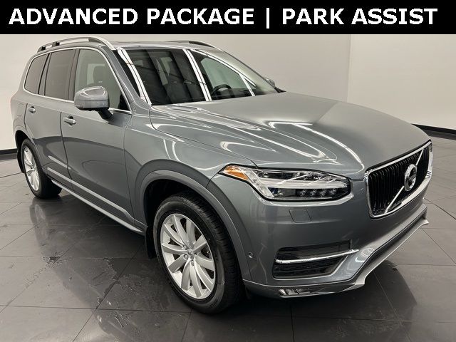 2019 Volvo XC90 Momentum