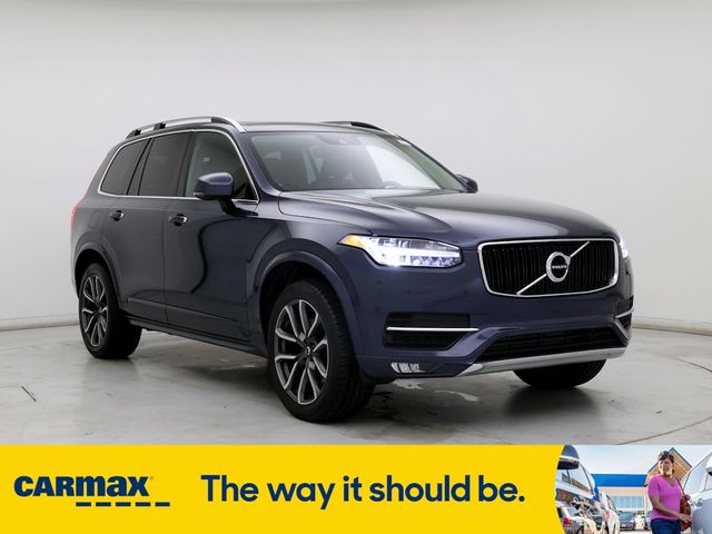 2019 Volvo XC90 Momentum