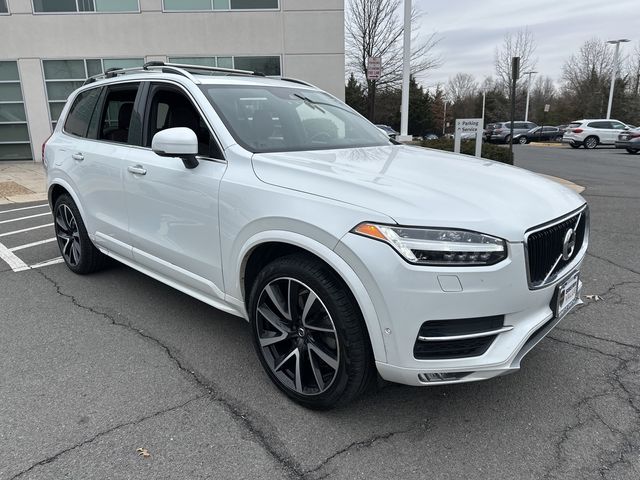 2019 Volvo XC90 Momentum