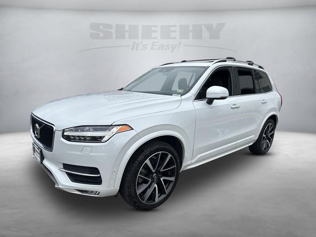 2019 Volvo XC90 Momentum