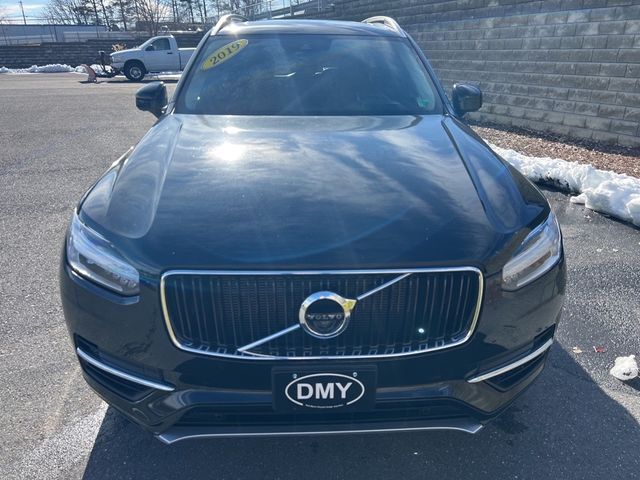 2019 Volvo XC90 Momentum