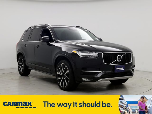 2019 Volvo XC90 Momentum