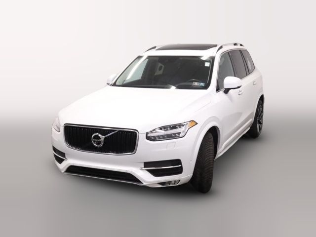 2019 Volvo XC90 Momentum