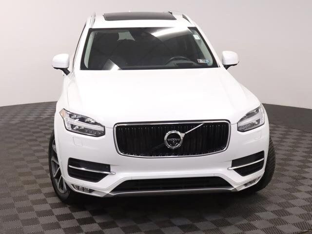 2019 Volvo XC90 Momentum