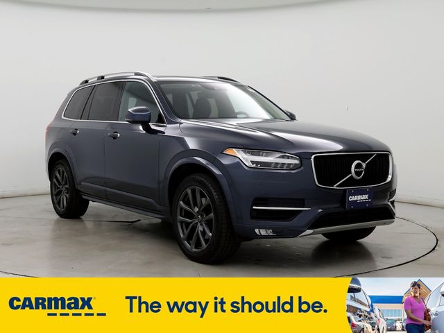 2019 Volvo XC90 Momentum