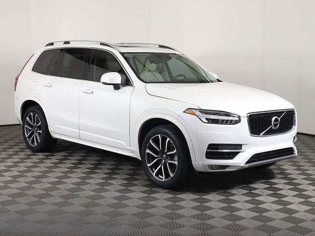 2019 Volvo XC90 Momentum