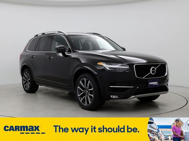 2019 Volvo XC90 Momentum