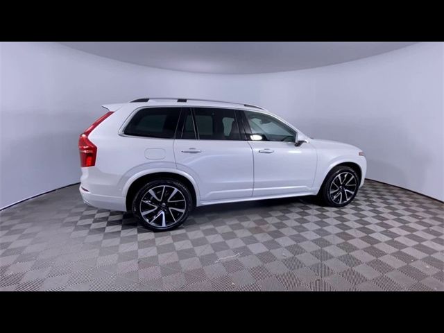 2019 Volvo XC90 Momentum