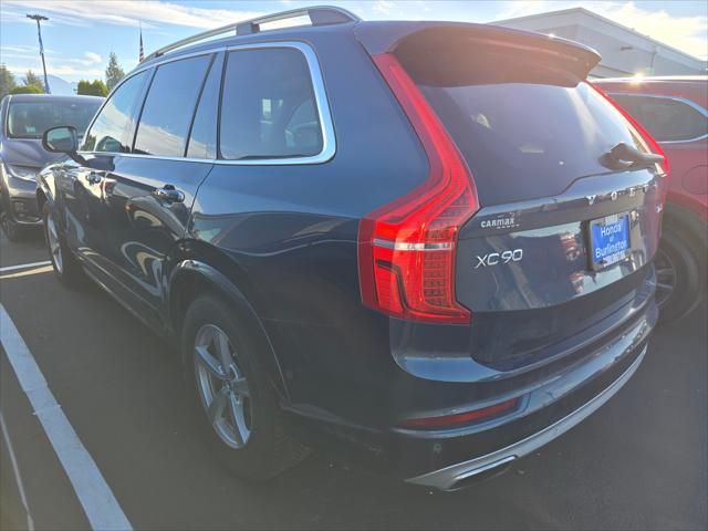 2019 Volvo XC90 Momentum