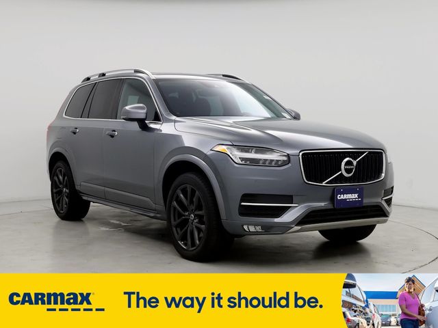 2019 Volvo XC90 Momentum