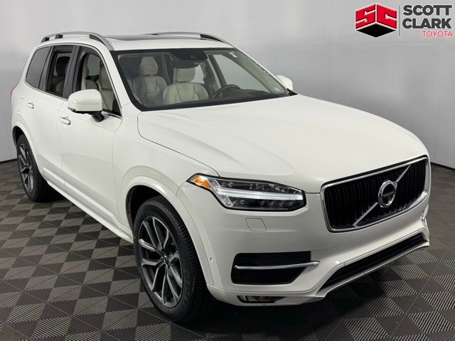 2019 Volvo XC90 Momentum