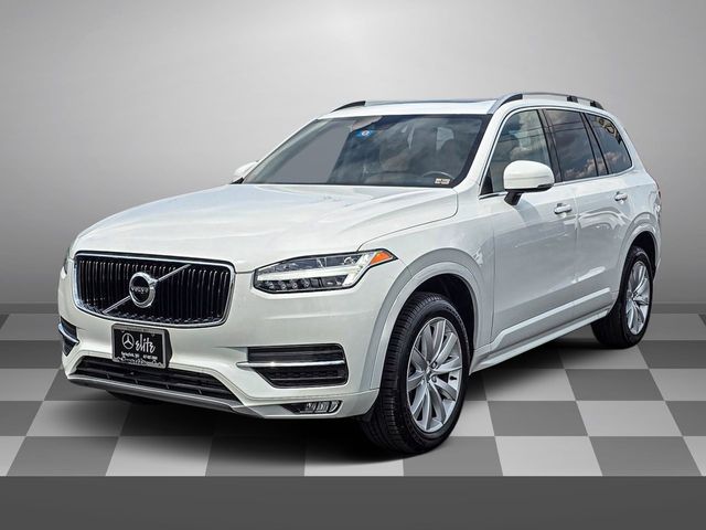 2019 Volvo XC90 Momentum