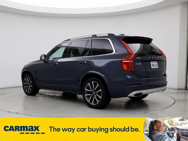 2019 Volvo XC90 Momentum