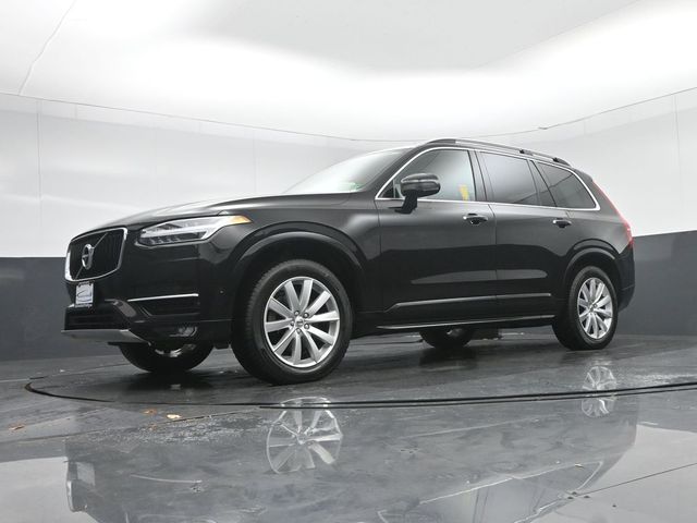 2019 Volvo XC90 Momentum