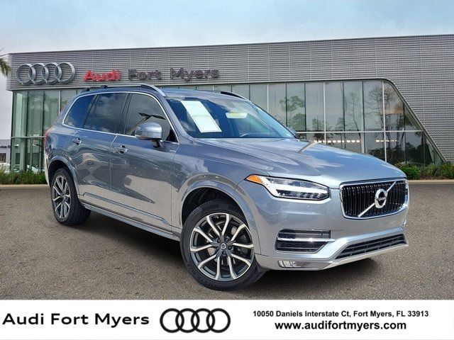 2019 Volvo XC90 Momentum