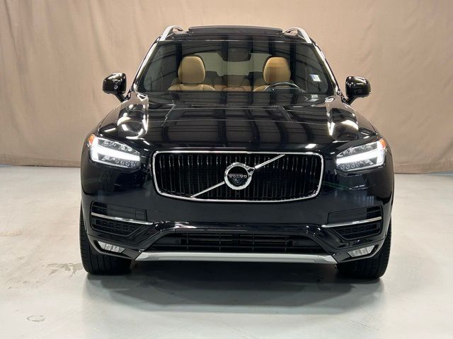 2019 Volvo XC90 Momentum