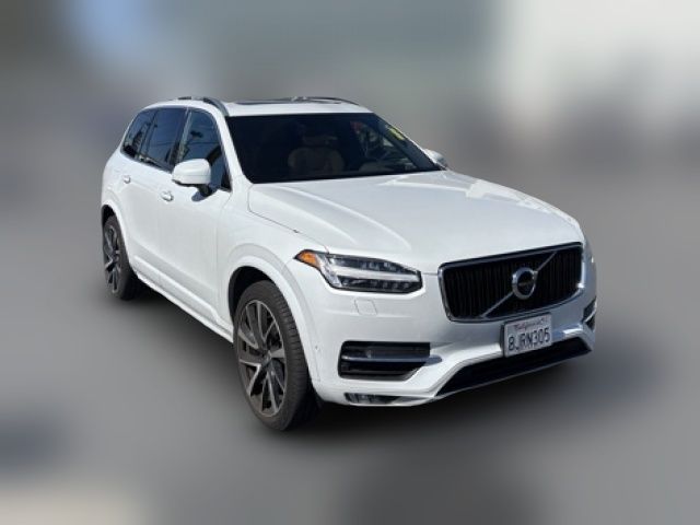 2019 Volvo XC90 Momentum