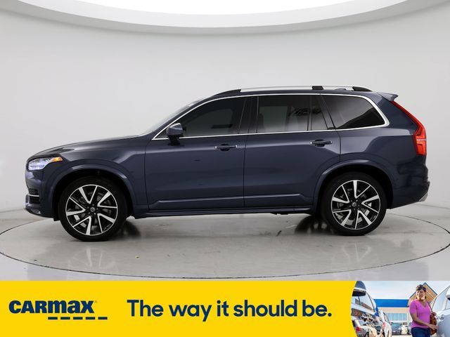 2019 Volvo XC90 Momentum