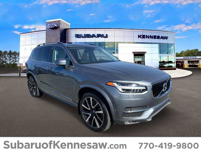 2019 Volvo XC90 Momentum