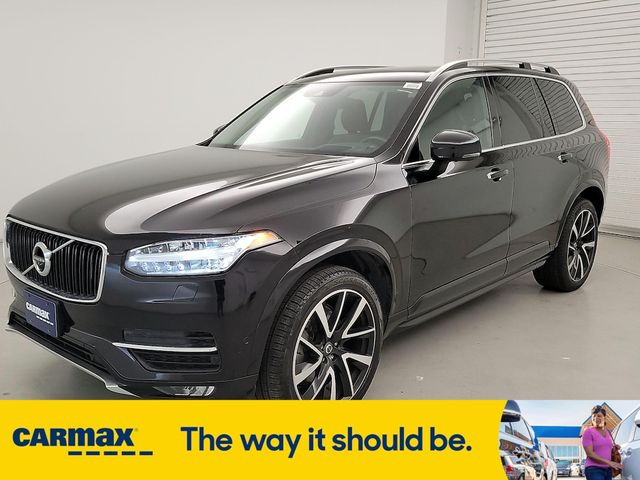 2019 Volvo XC90 Momentum