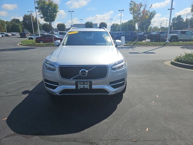 2019 Volvo XC90 Momentum