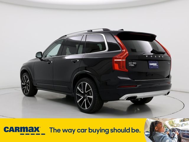 2019 Volvo XC90 Momentum