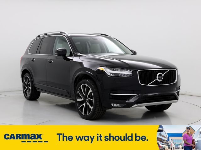 2019 Volvo XC90 Momentum