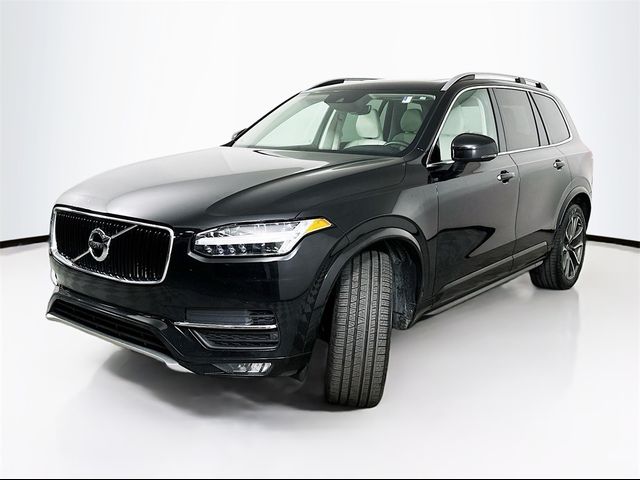 2019 Volvo XC90 Momentum