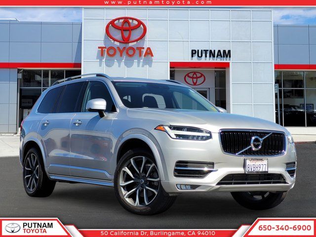 2019 Volvo XC90 Momentum