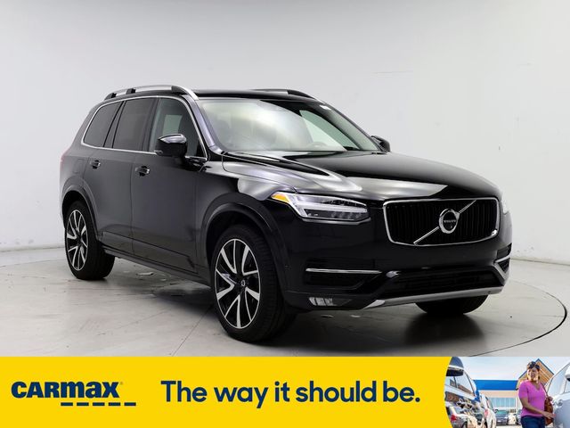 2019 Volvo XC90 Momentum