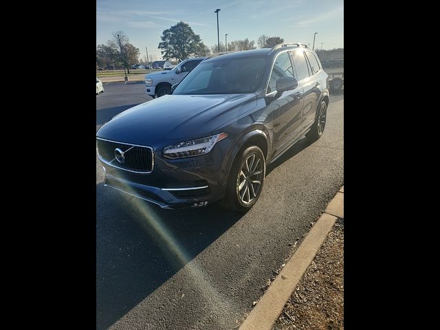 2019 Volvo XC90 Momentum