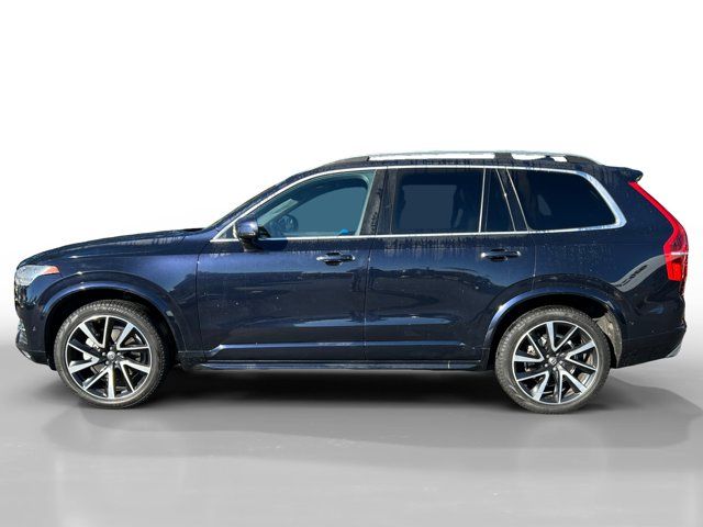 2019 Volvo XC90 Momentum