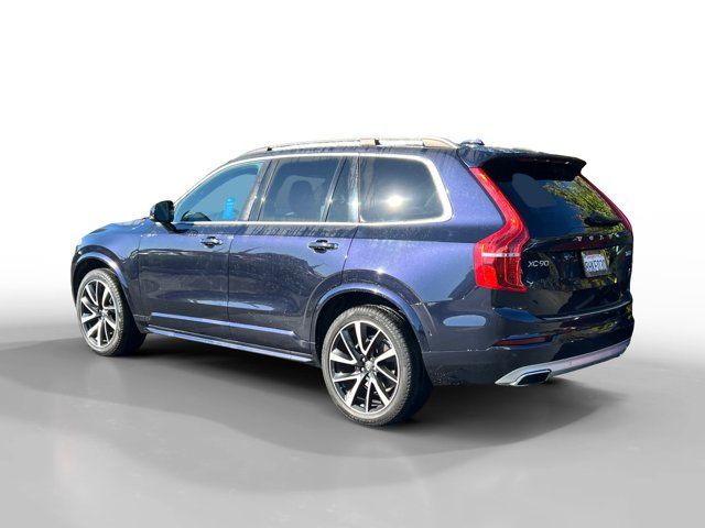 2019 Volvo XC90 Momentum