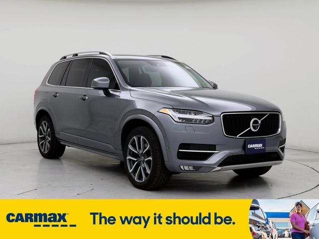 2019 Volvo XC90 Momentum