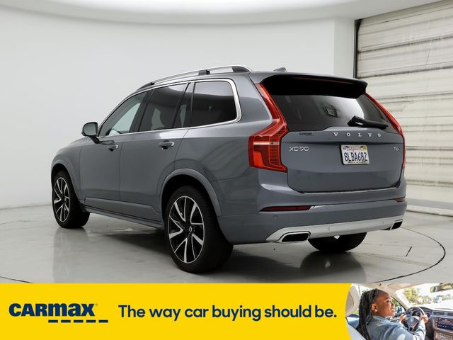 2019 Volvo XC90 Momentum