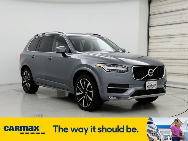 2019 Volvo XC90 Momentum