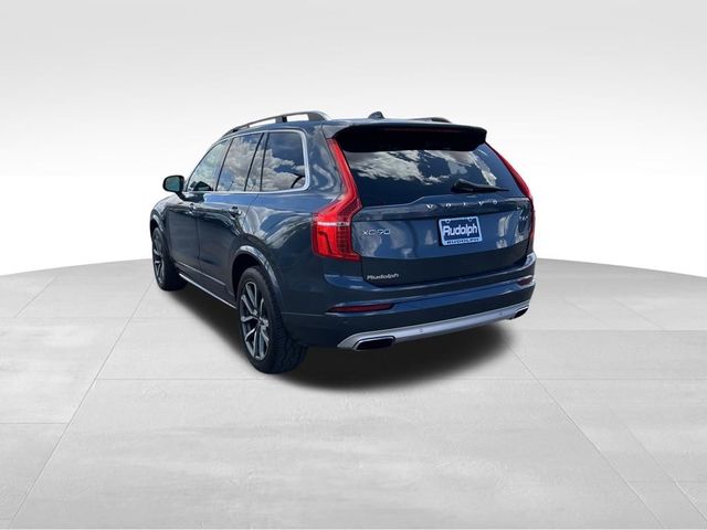 2019 Volvo XC90 Momentum