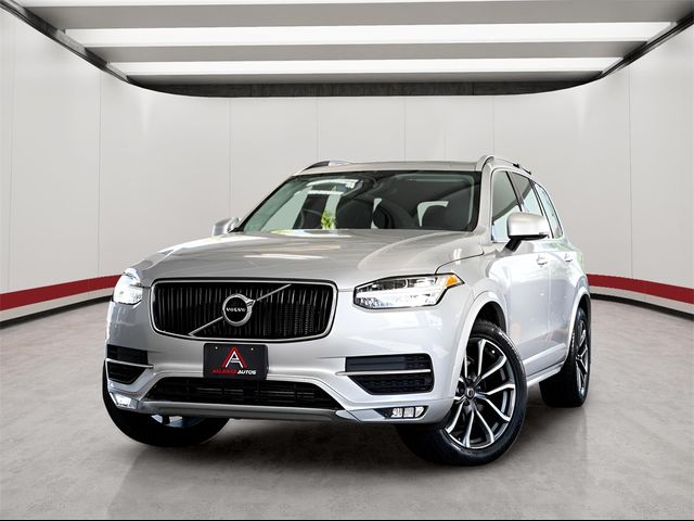 2019 Volvo XC90 Momentum