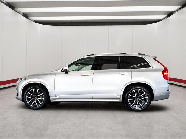 2019 Volvo XC90 Momentum