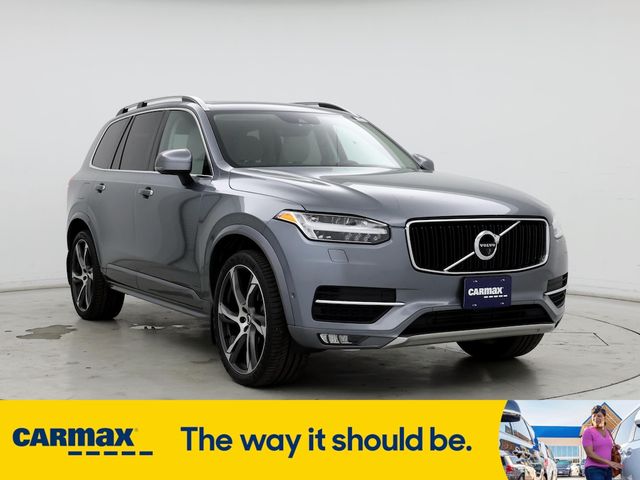 2019 Volvo XC90 Momentum