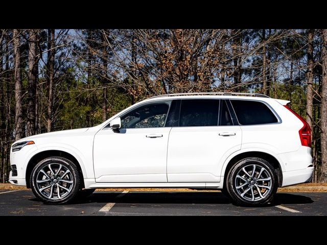 2019 Volvo XC90 Momentum