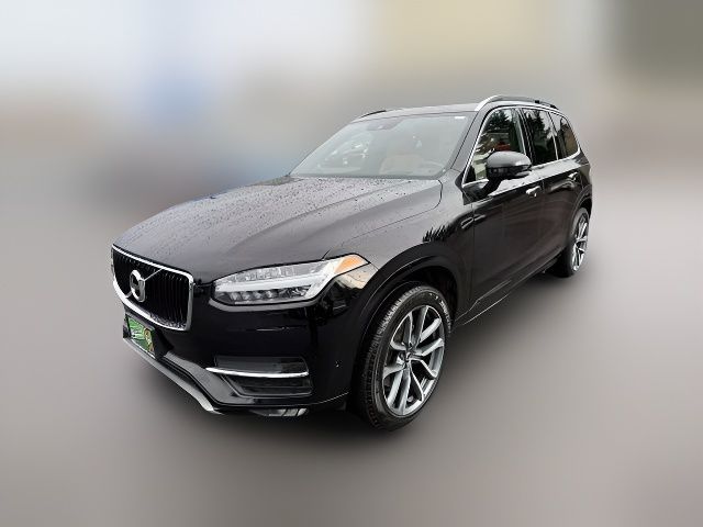 2019 Volvo XC90 Momentum