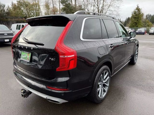 2019 Volvo XC90 Momentum