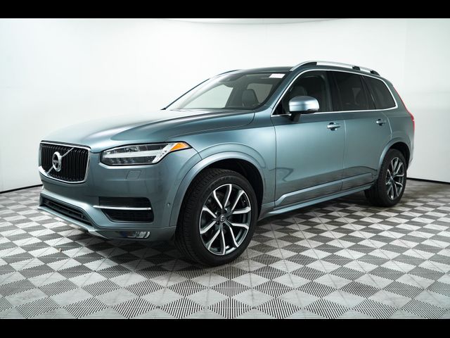 2019 Volvo XC90 Momentum