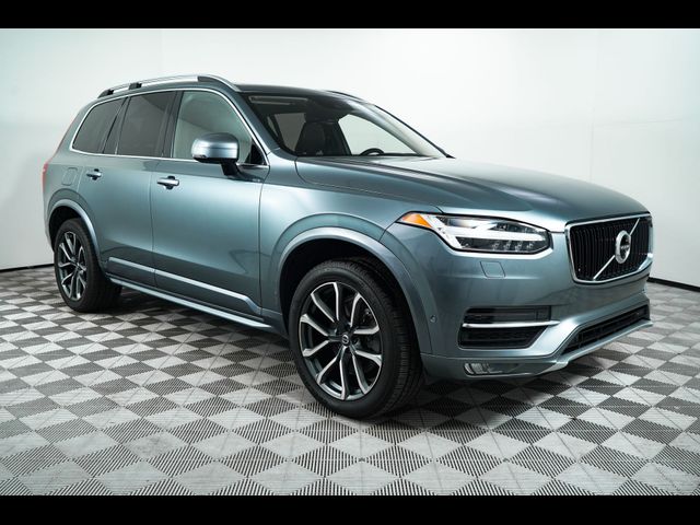 2019 Volvo XC90 Momentum