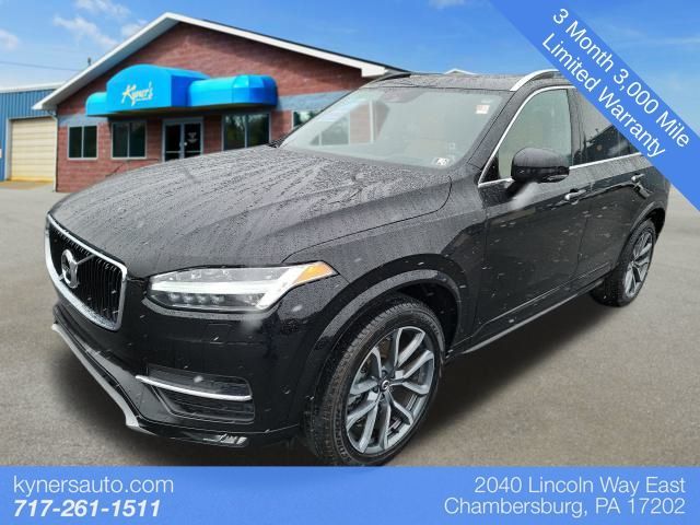 2019 Volvo XC90 Momentum