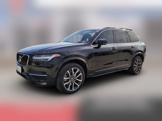 2019 Volvo XC90 Momentum